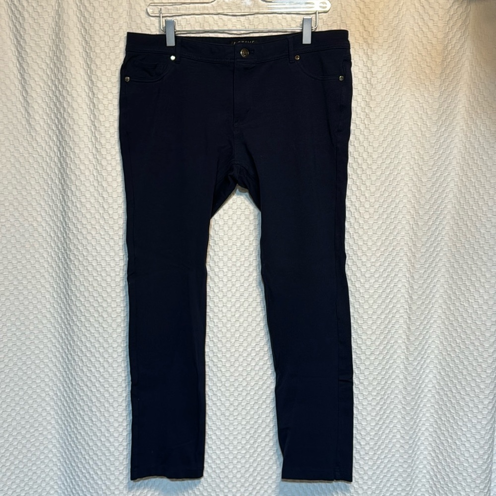 ACTIVE U.S.A Jegging (NWOT)